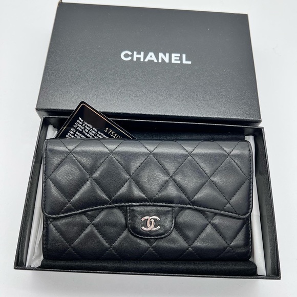 authentic chanel wallet